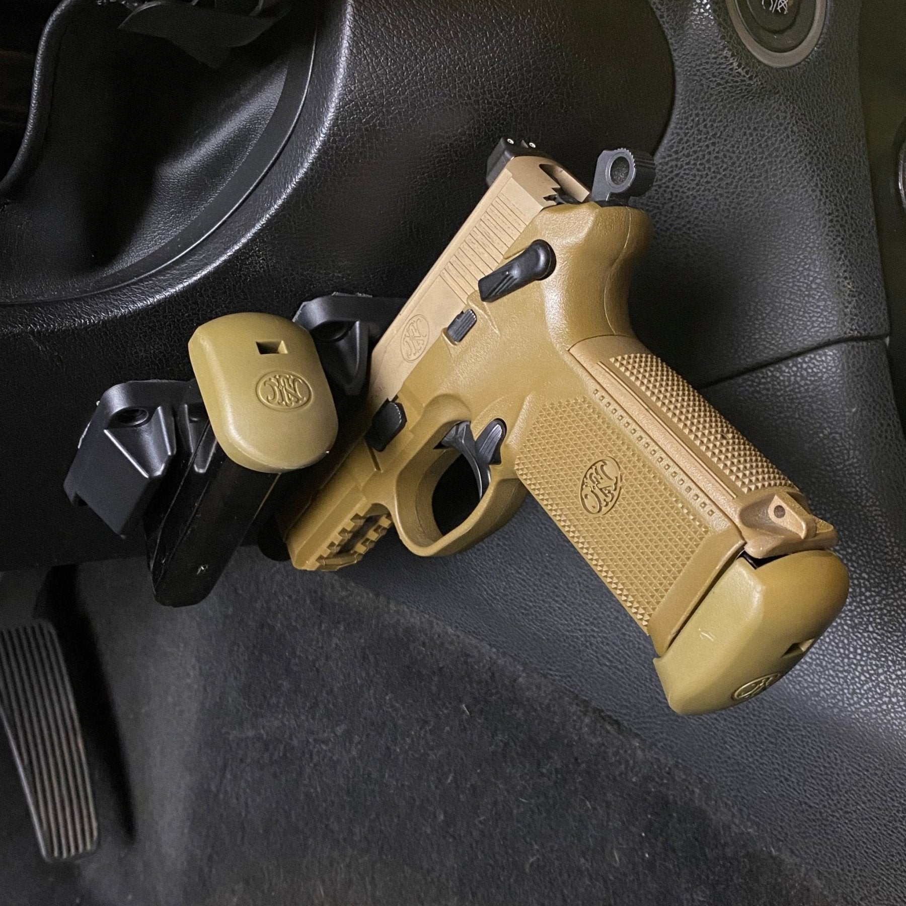 Magnetic Mount PRO™ - USSAVAGE VIBE
